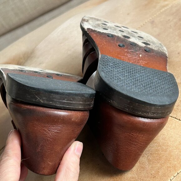 Leather Fisherman Sandals Brown Resort Vacation Italy Made women 9 Tommy Bahama - Picture 7 of 13